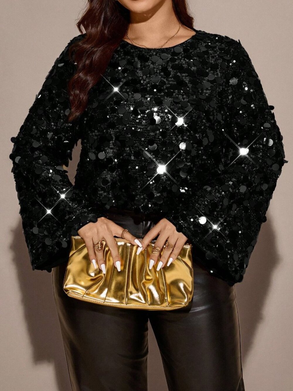 Black Party Women's Regular Contrast Sequin Round Neck Crop Top